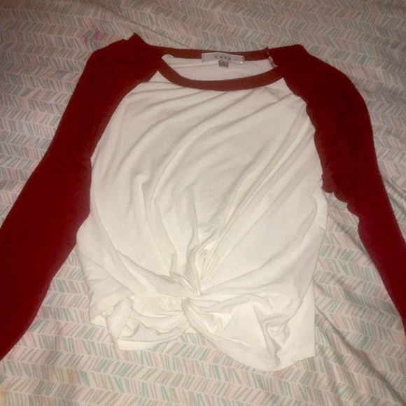 Red and white  shirt - Picture 1 of 1